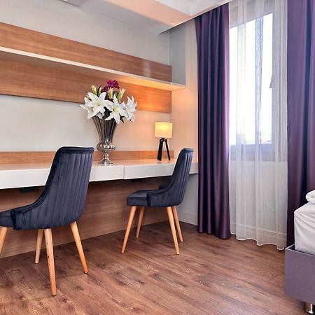 Hotel Frezya - Exclusively Woman Istanbul Exterior foto