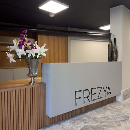 Hotel Frezya - Exclusively Woman Istanbul Exterior foto