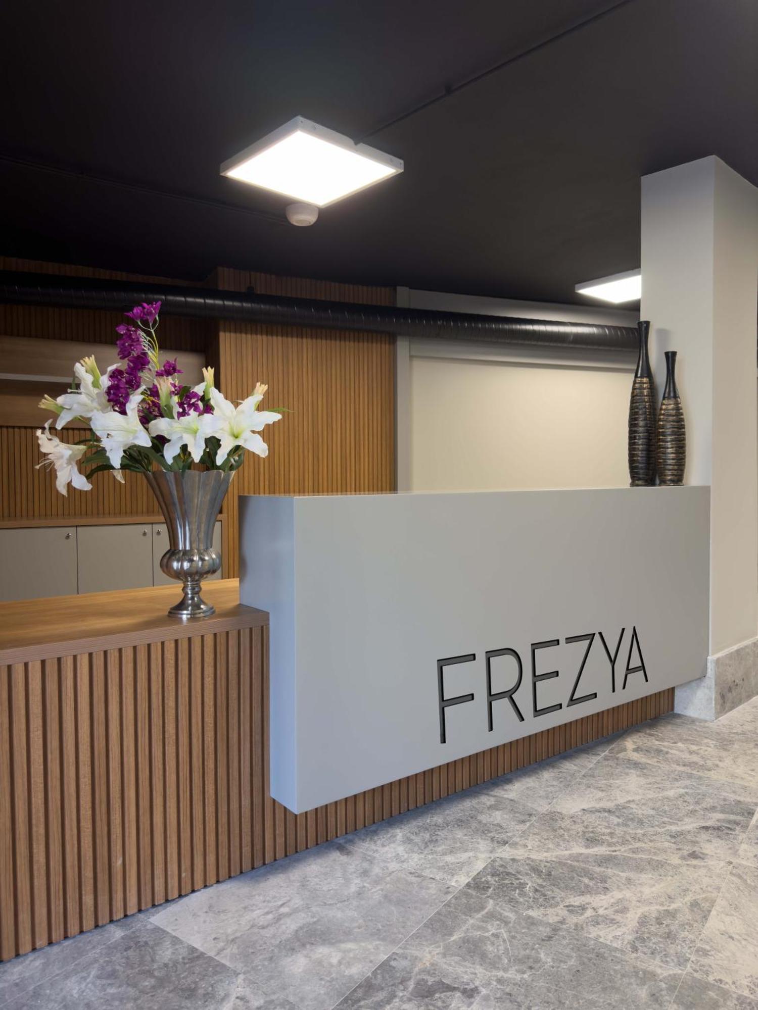 Hotel Frezya - Exclusively Woman Istanbul Exterior foto