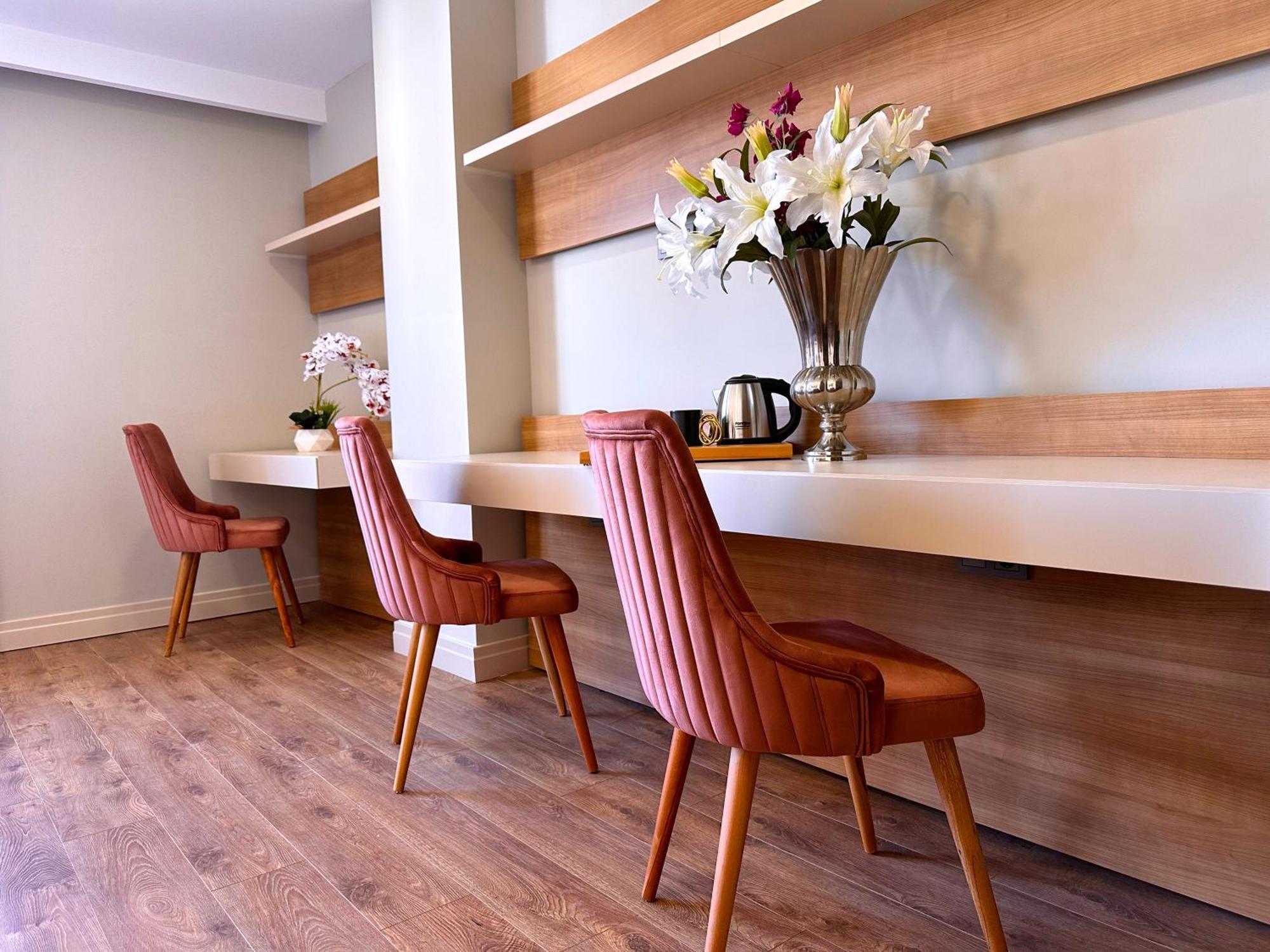 Hotel Frezya - Exclusively Woman Istanbul Exterior foto